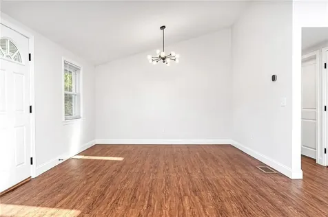 105 Camp Avenue North Kingstown RI 02852