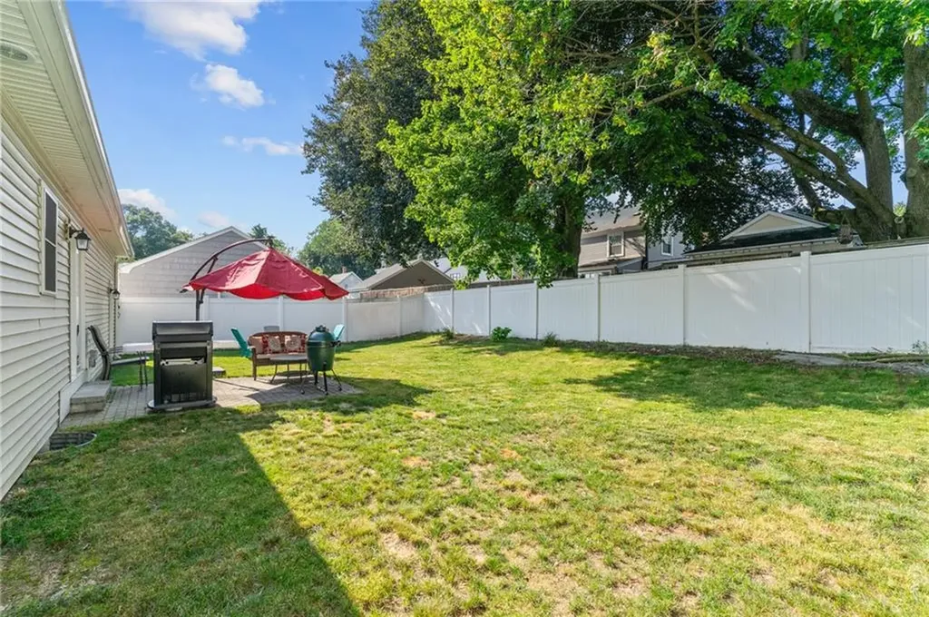 21 Charles Street Cranston RI 02920