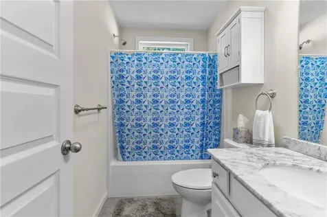 21 Charles Street Cranston RI 02920