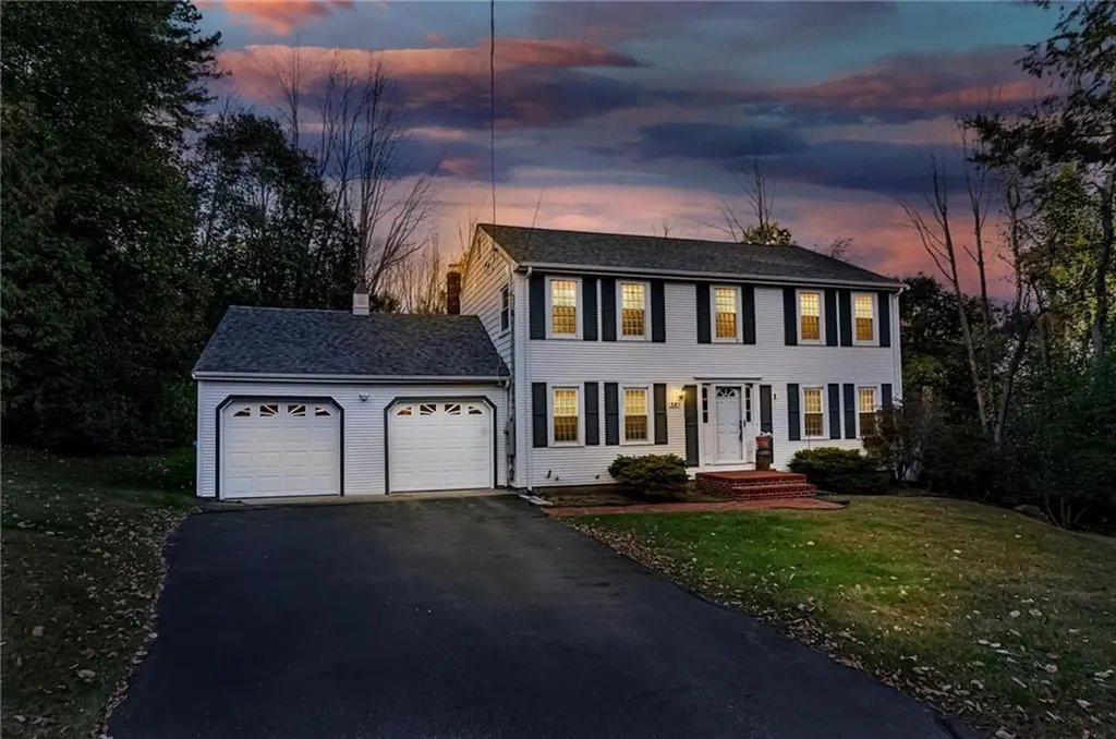 381 Woonsocket Hill Road North Smithfield RI 02896