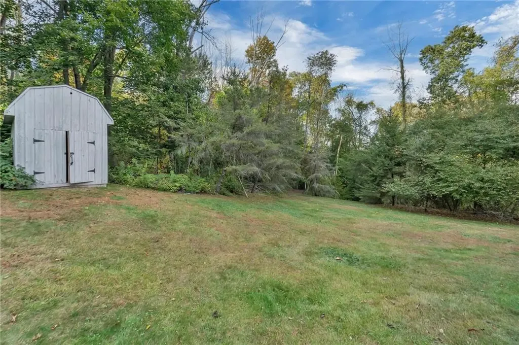 381 Woonsocket Hill Road North Smithfield RI 02896