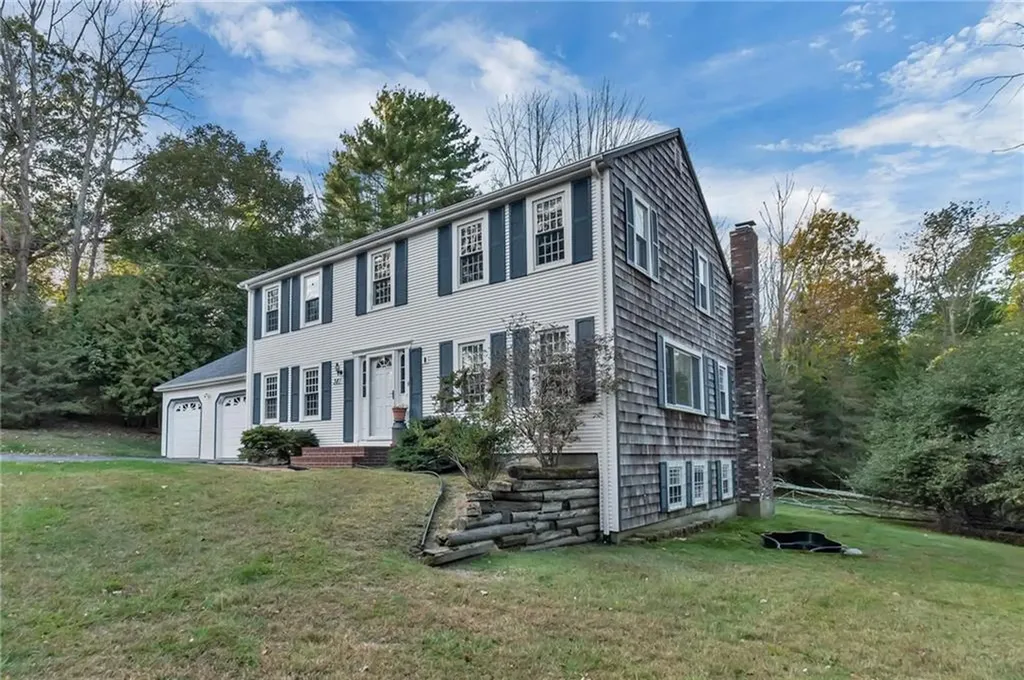 381 Woonsocket Hill Road North Smithfield RI 02896