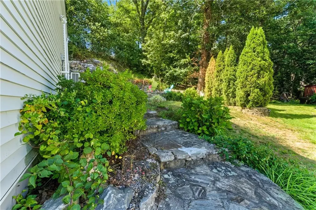 58 Arthur Avenue North Providence RI 02904