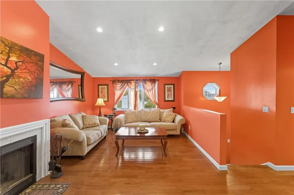 58 Arthur Avenue North Providence RI 02904