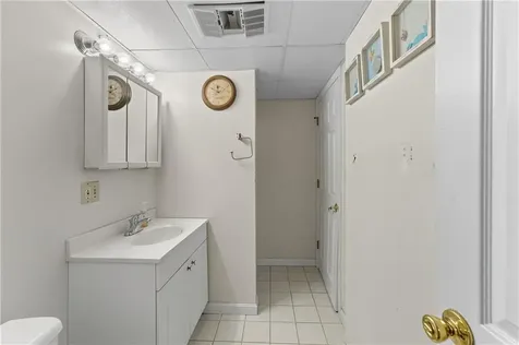 58 Arthur Avenue North Providence RI 02904