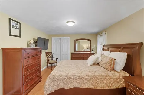 58 Arthur Avenue North Providence RI 02904