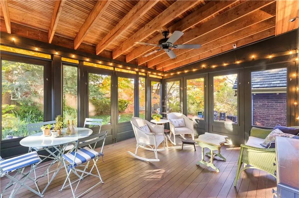 166 Lancaster Street Providence RI 02906