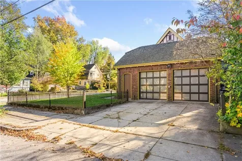 166 Lancaster Street Providence RI 02906