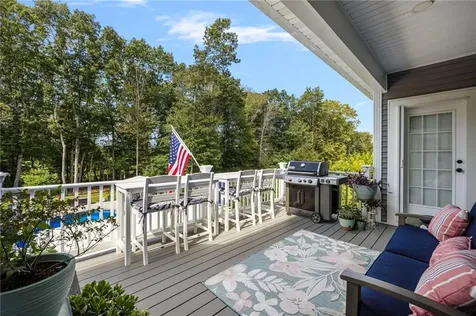 449 Sylvan Court North Kingstown RI 02874