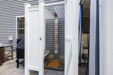 449 Sylvan Court North Kingstown RI 02874