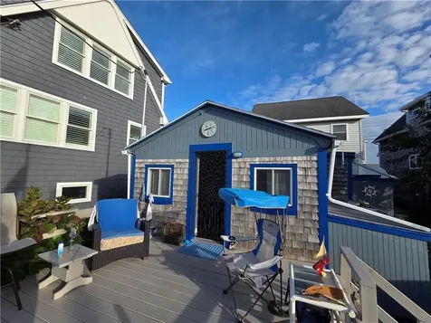 4 Lane Three Narragansett RI 02882