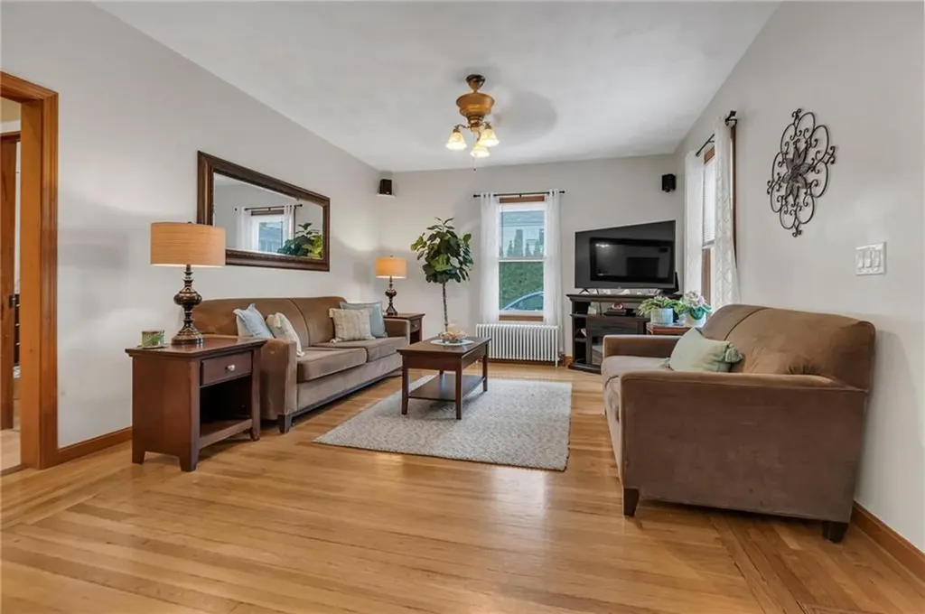 44 Marshall Avenue Cumberland RI 02864