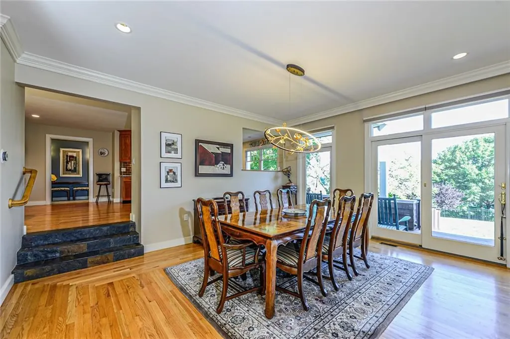 138 Green End Avenue Middletown RI 02842