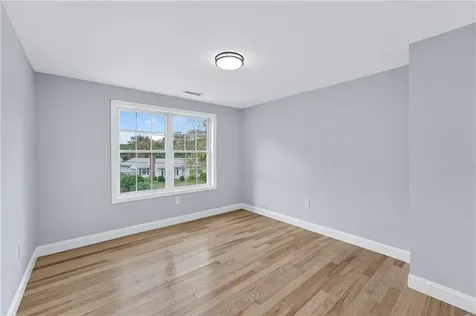 142 Scituate Avenue Johnston RI 02919