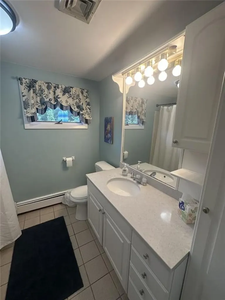 144 South Pier Road Narragansett RI 02882