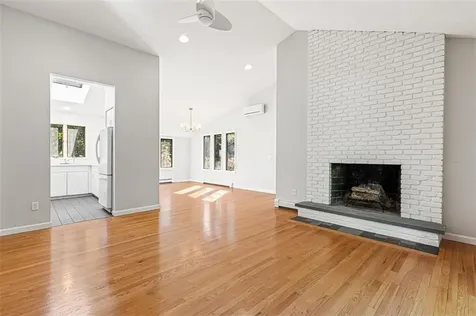 31 Stanchion Avenue Jamestown RI 02835