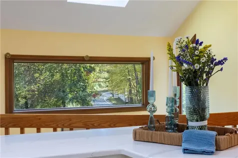 8 Robin Drive North Kingstown RI 02852