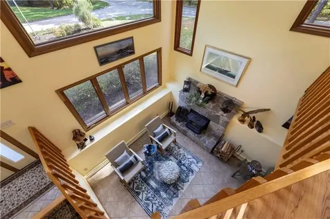 8 Robin Drive North Kingstown RI 02852