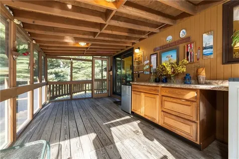 8 Robin Drive North Kingstown RI 02852