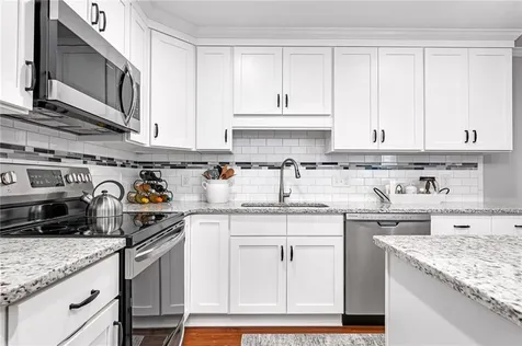 20 Saw Mill Drive North Kingstown RI 02852