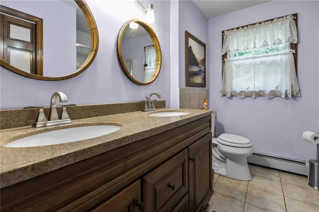 7 Laurel Street North Providence RI 02911