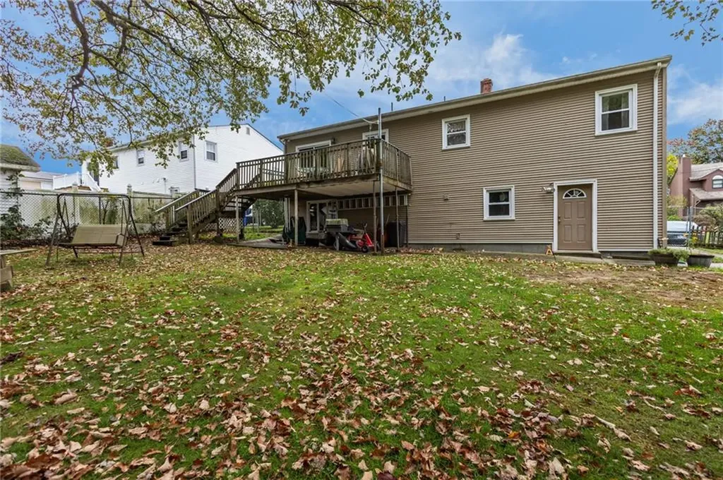 7 Laurel Street North Providence RI 02911