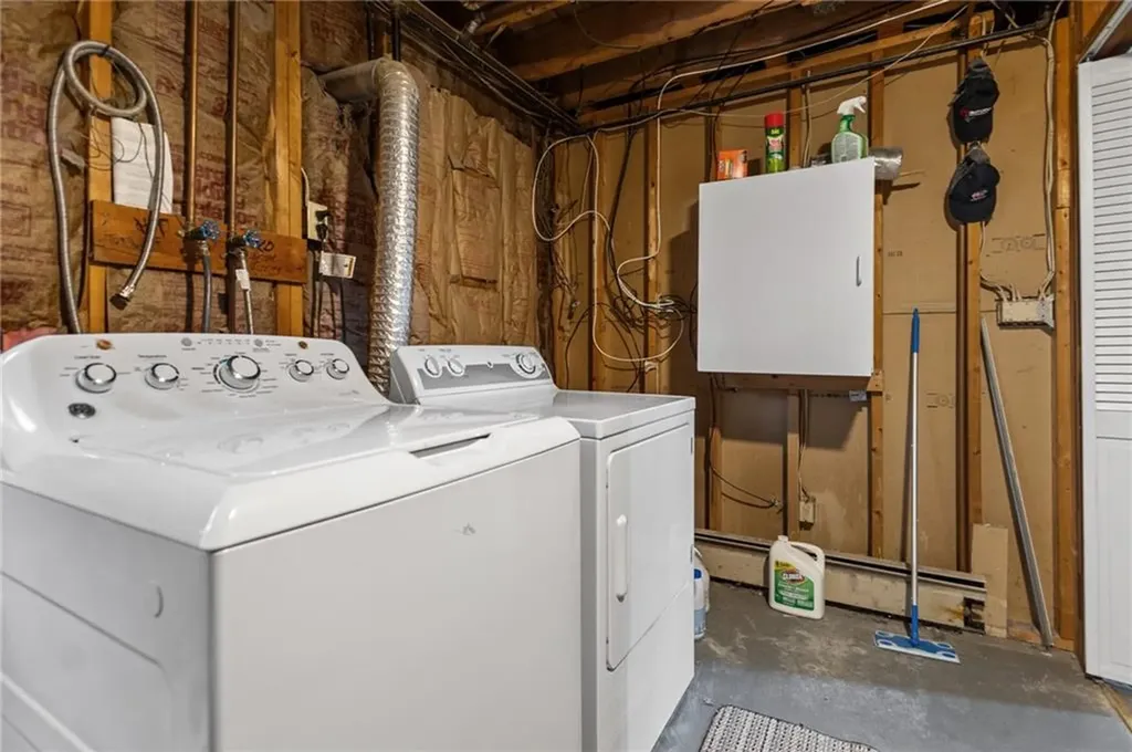 7 Laurel Street North Providence RI 02911