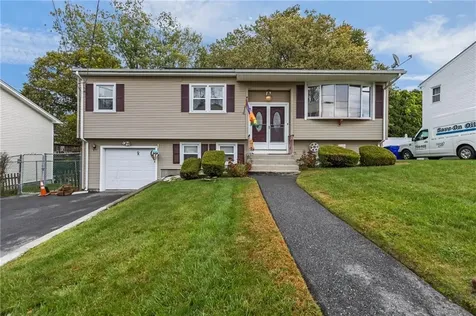 7 Laurel Street North Providence RI 02911