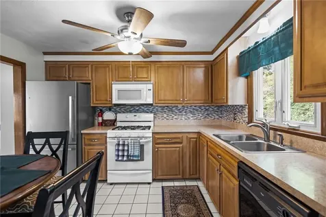 7 Laurel Street North Providence RI 02911