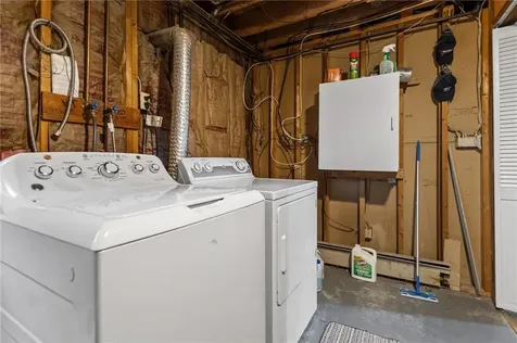 7 Laurel Street North Providence RI 02911