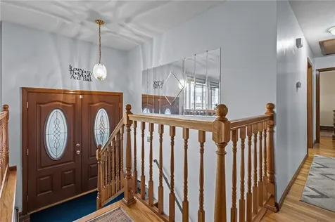 7 Laurel Street North Providence RI 02911