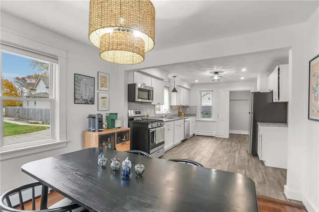 35 Barney Street East Providence RI 02916