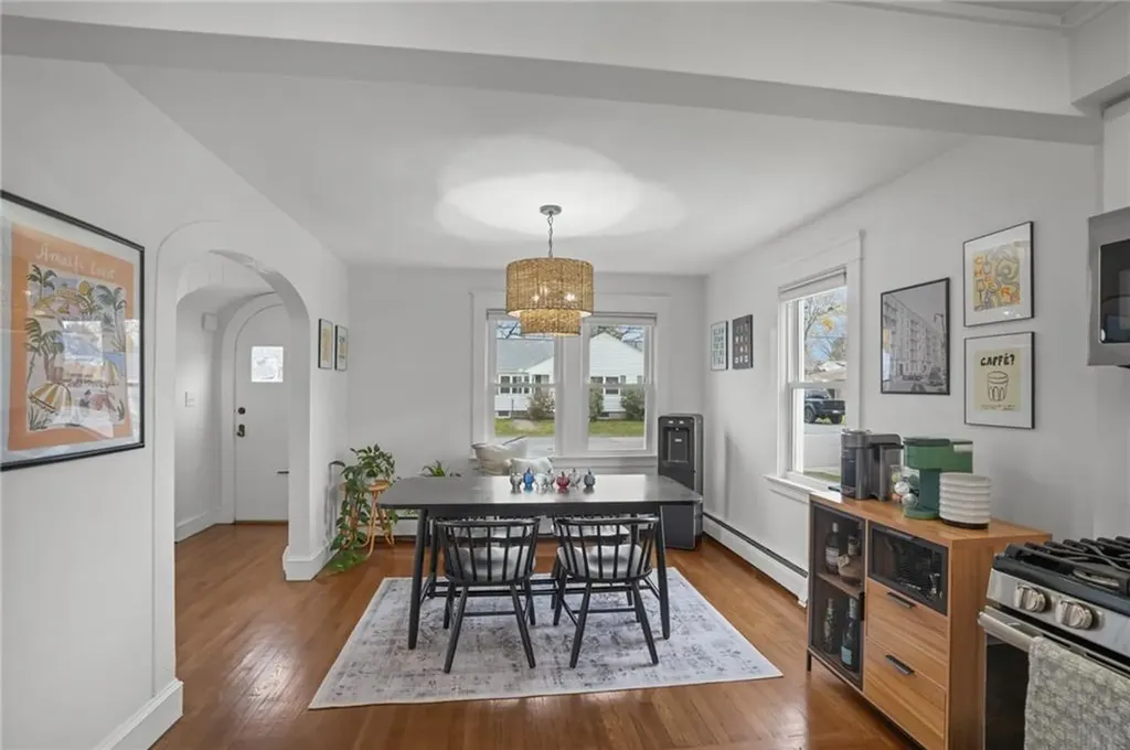 35 Barney Street East Providence RI 02916