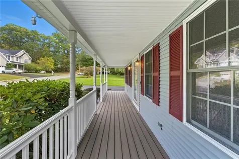 17 Doire Road Cumberland RI 02864