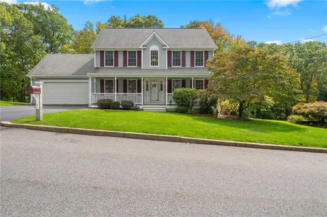 17 Doire Road Cumberland RI 02864