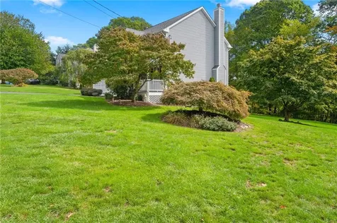 17 Doire Road Cumberland RI 02864