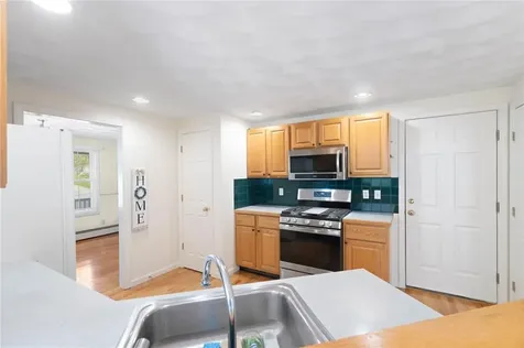 17 Doire Road Cumberland RI 02864