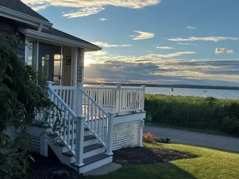 134 Greenfield Avenue Portsmouth RI 02871