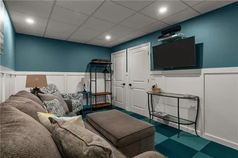 134 Greenfield Avenue Portsmouth RI 02871