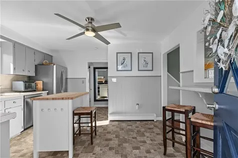 134 Greenfield Avenue Portsmouth RI 02871