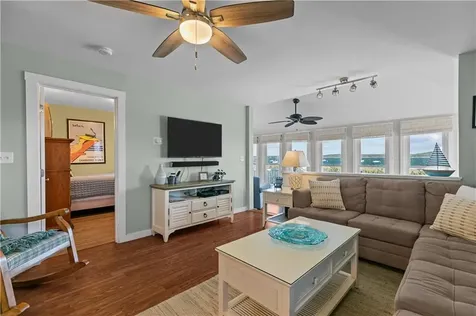 134 Greenfield Avenue Portsmouth RI 02871