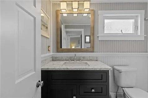 134 Greenfield Avenue Portsmouth RI 02871