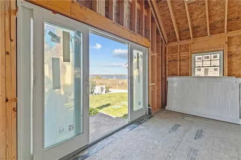 134 Greenfield Avenue Portsmouth RI 02871