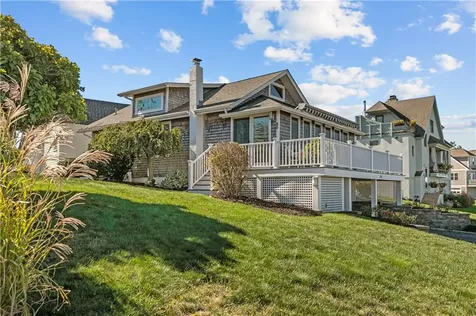 134 Greenfield Avenue Portsmouth RI 02871