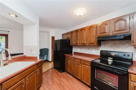 447 SE Stafford Road Tiverton RI 02878