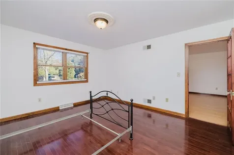 447 SE Stafford Road Tiverton RI 02878