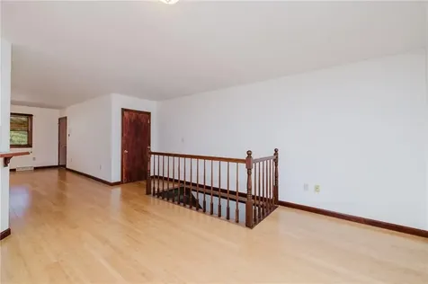 447 SE Stafford Road Tiverton RI 02878