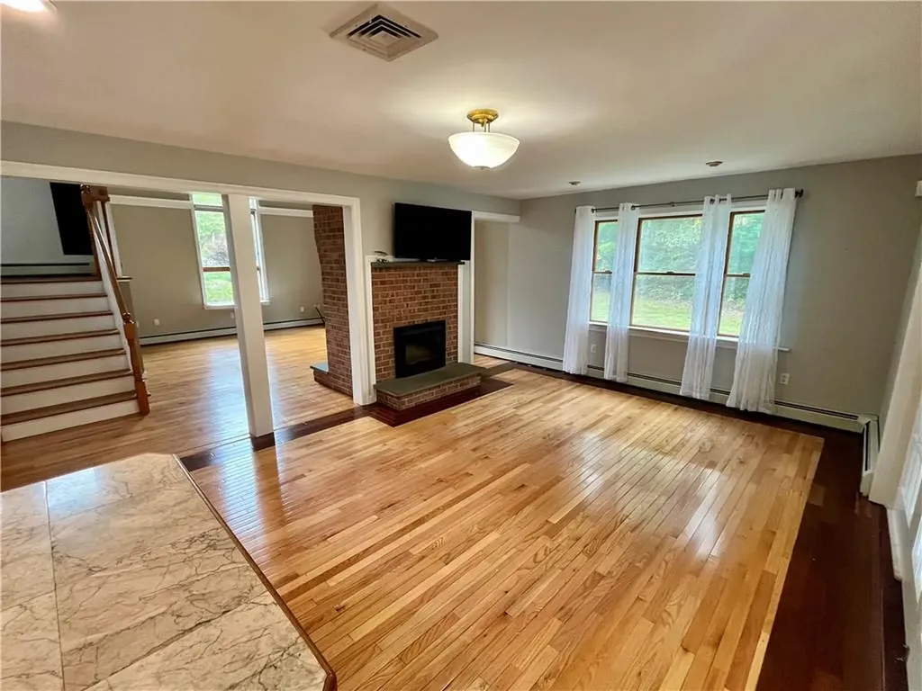 417 Victory Highway West Greenwich RI 02817