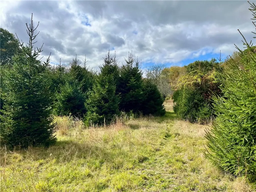 417 Victory Highway West Greenwich RI 02817