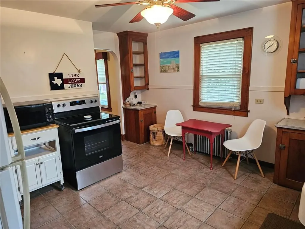 26 Westminster Street Westerly RI 02891